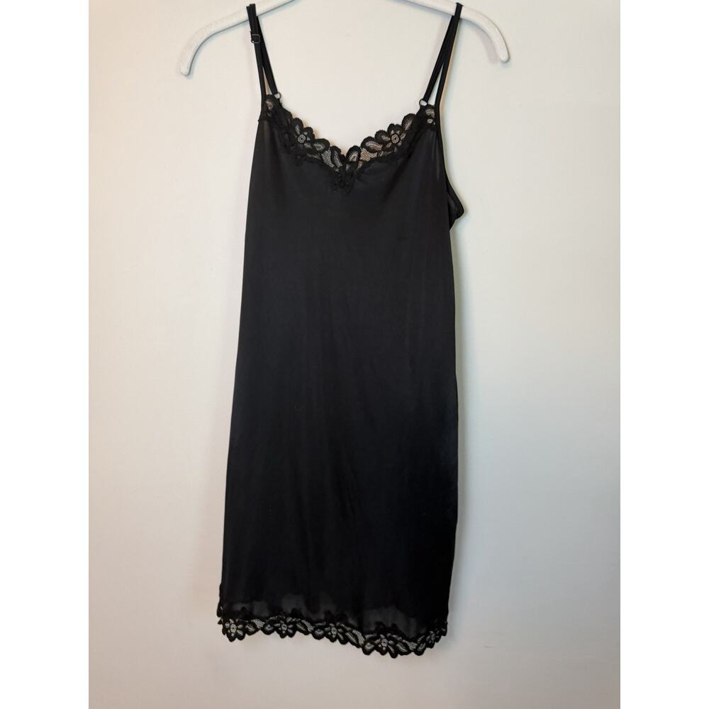 FIT Figure Improving Technology Black Lace Trimmed Slip SZ S NEW
